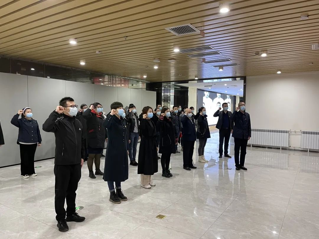 參觀紅色基地，緬懷革命先烈——我院各黨總支開展“黨旗映天山”主題黨日活動
