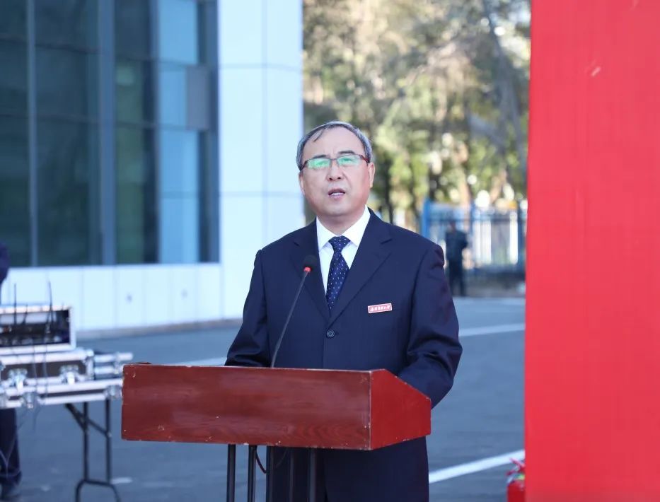 乘風破浪 逐夢前行——新疆醫(yī)科大學第七附屬醫(yī)院、自治區(qū)老年病醫(yī)院醫(yī)教綜合樓啟用儀式順利召開
