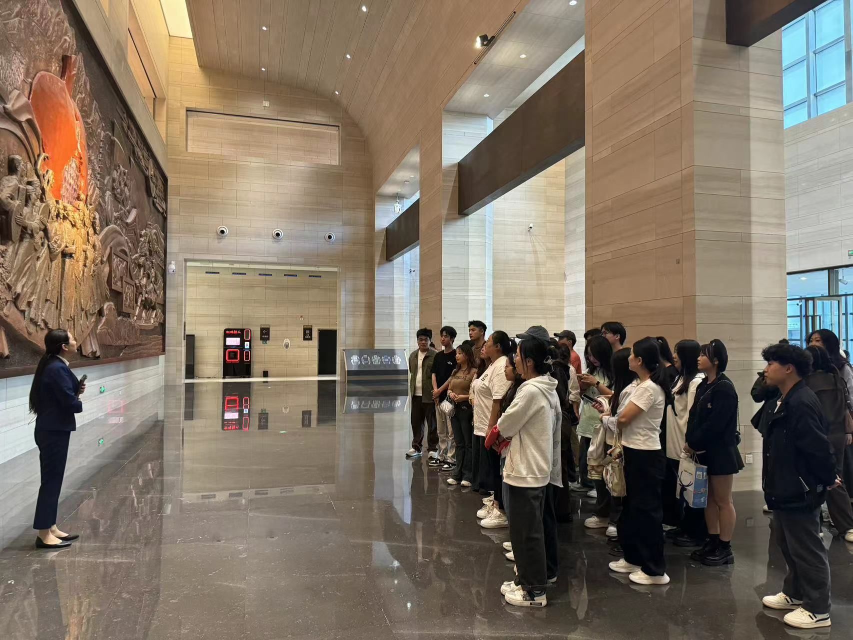 打卡網紅紅色教育基地 開啟文化交流實踐之旅