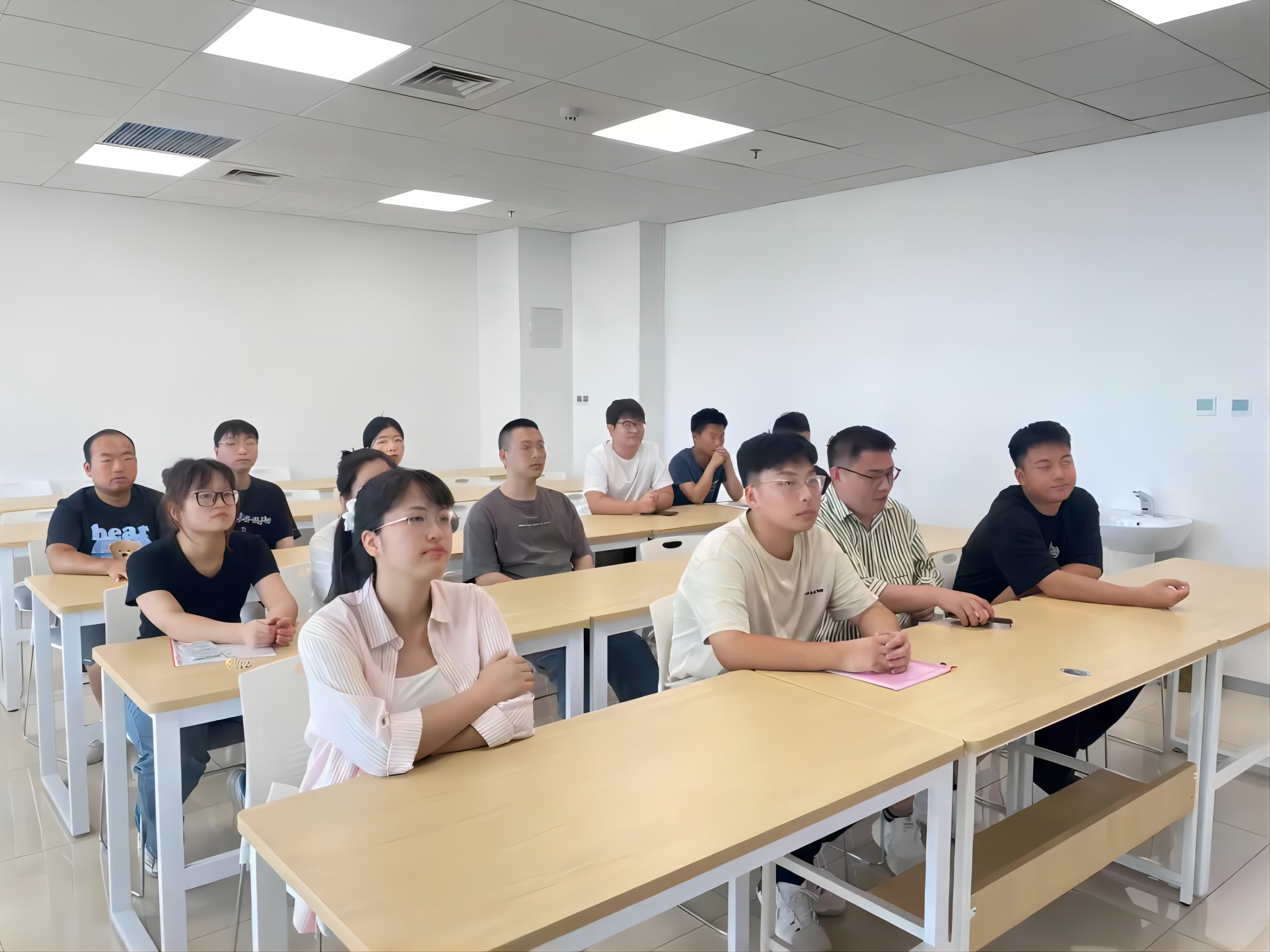 第七臨床醫學院開展研究生新生入學教育系列活動
