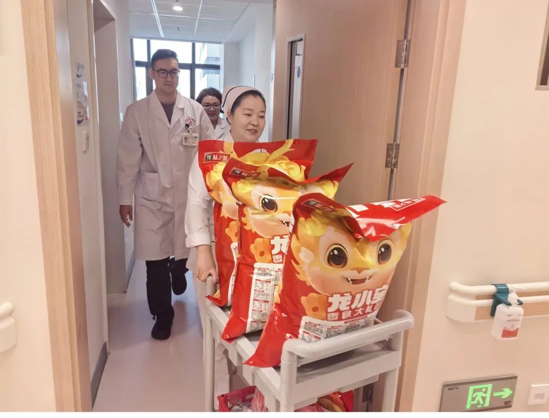 醫者仁心，愛滿病房——心臟外科病房里的溫暖新年